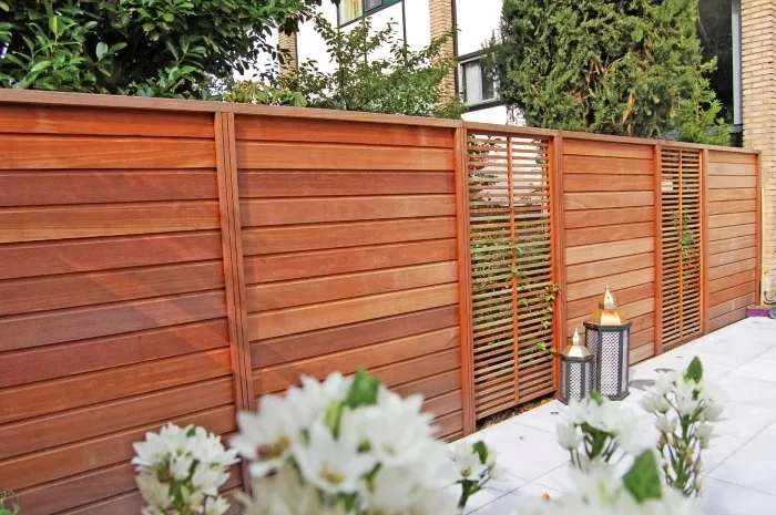 image-cloture-bois-jardin-dimension-hauteur-largeur